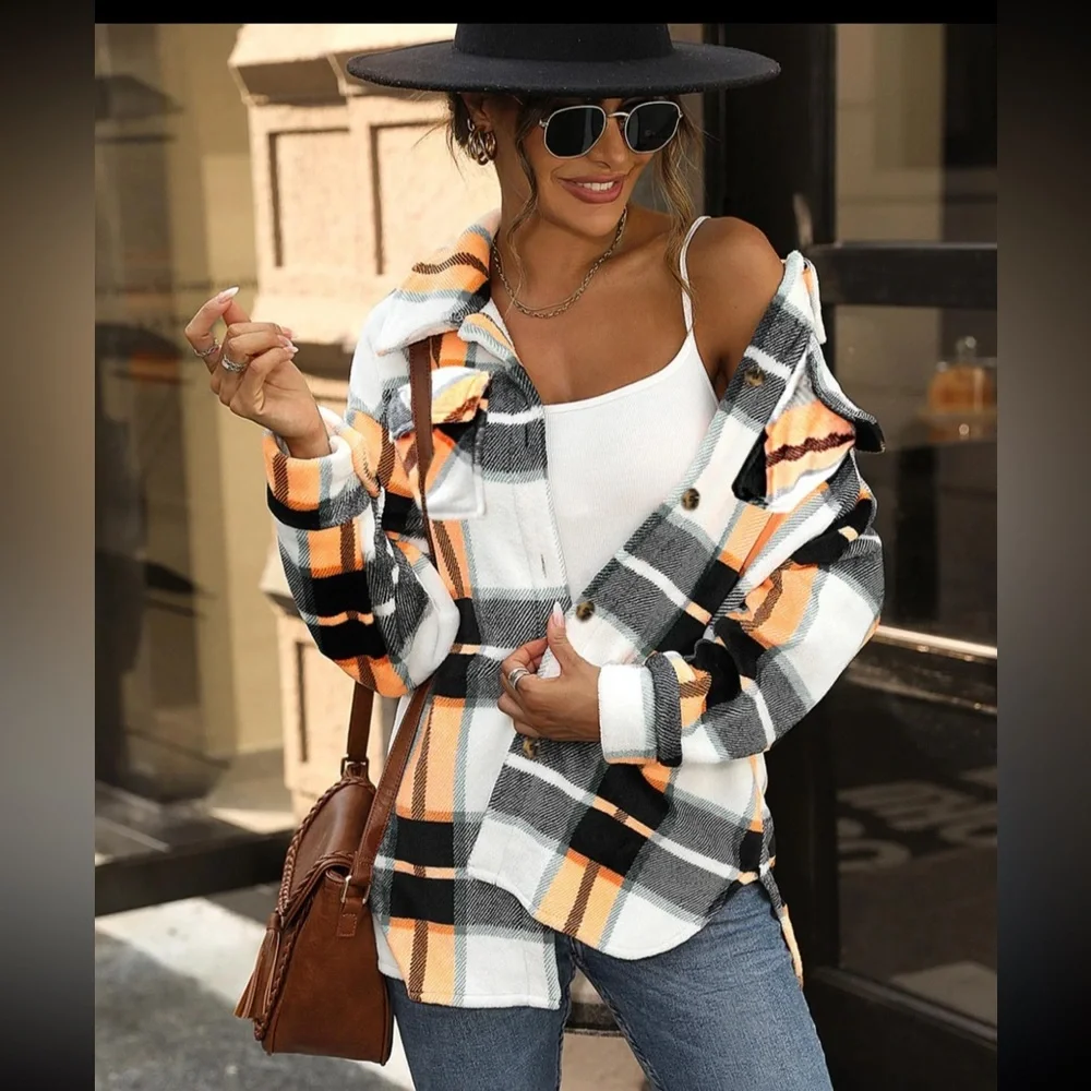 NWOT LOUIS LILIYA Plaid Print Fuzzy Jacket